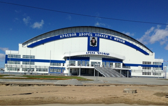 Монтаж металлических противопожарных дверей и ворот с системой антипаника в арене Ерофей