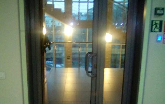 Поставка и монтаж противопожарных Сбербанку, г. Владивосток.